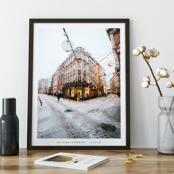 Affiche - Poster du croisement de la rue Basse et de la rue Lepelletier à Lille - Photographie de Nablezon - Une idée cadeau de décoration à offrir à un proche. 